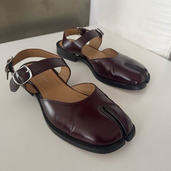 Maison Margiela Tabi Mary Jane Sandals – Burgundy Leather / Iconic Tabi Toe - Picture 1 of 7